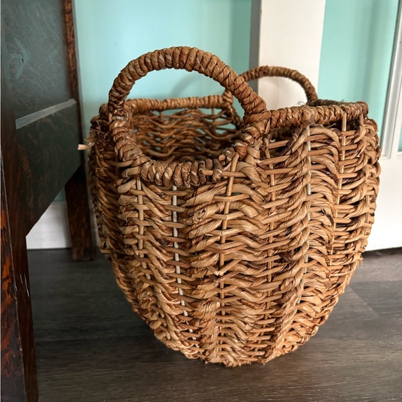 Woven Basket Home Accent - Picture 2 of 14
